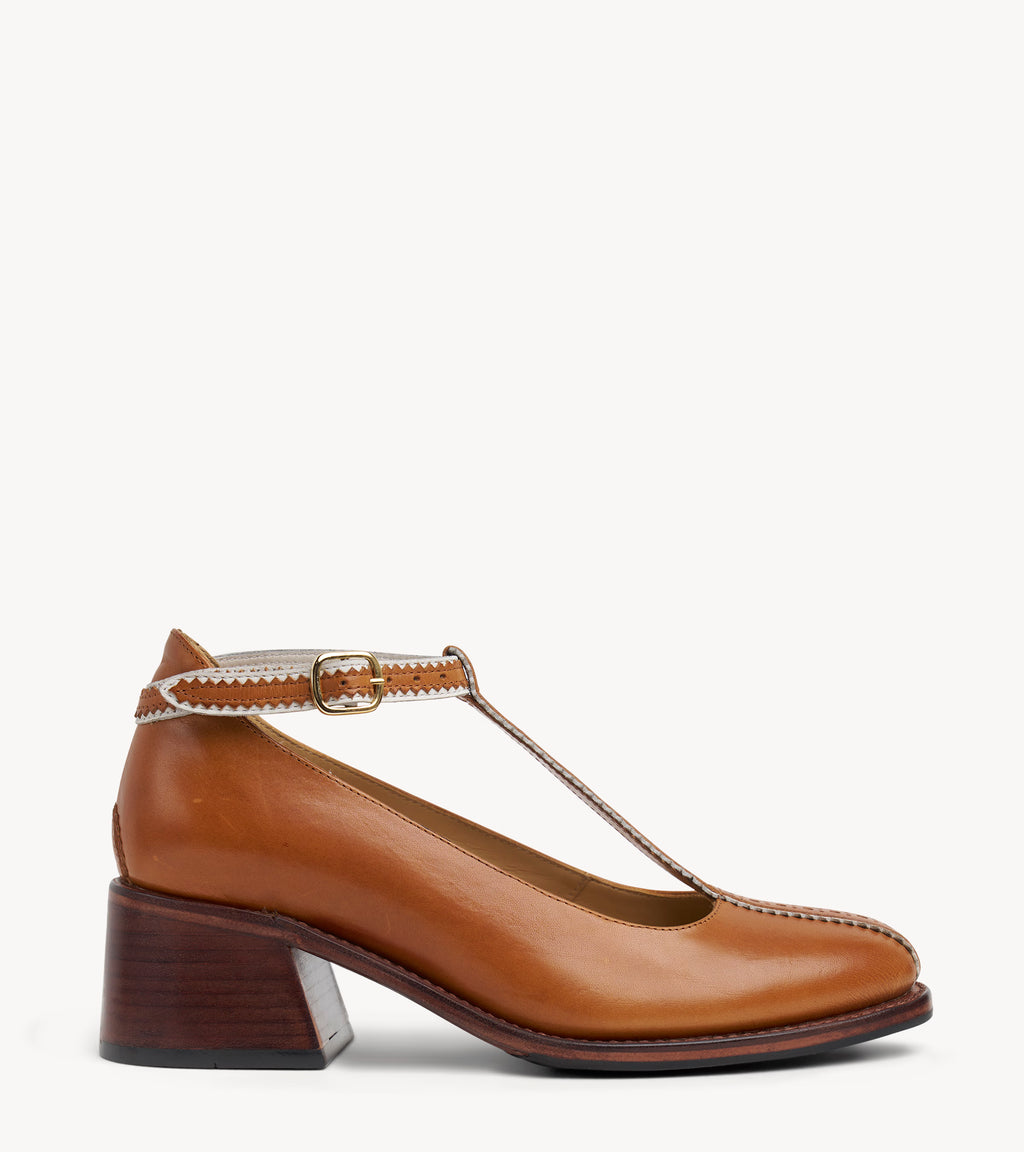 Miss Beverly Midheel