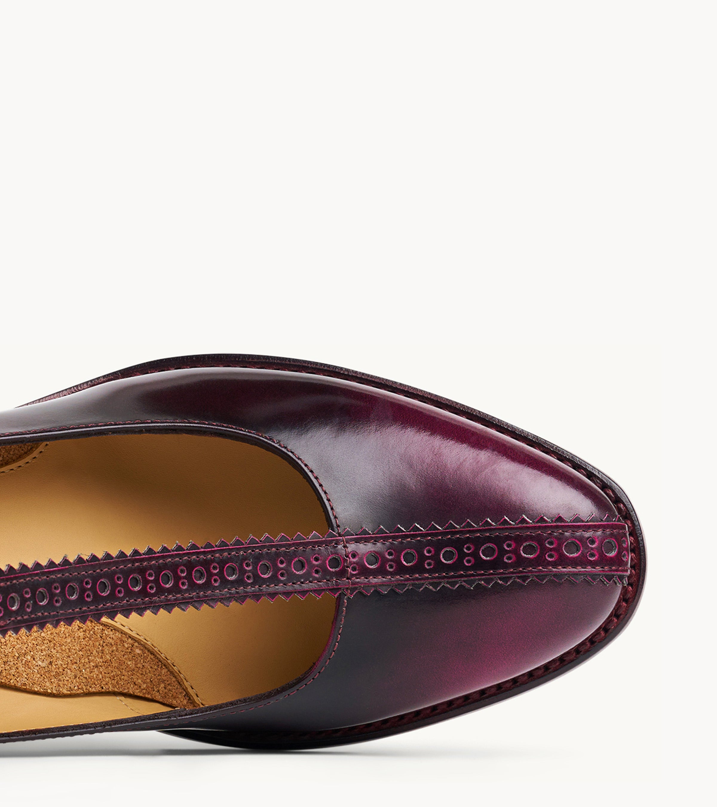 Miss Beverly Midheel