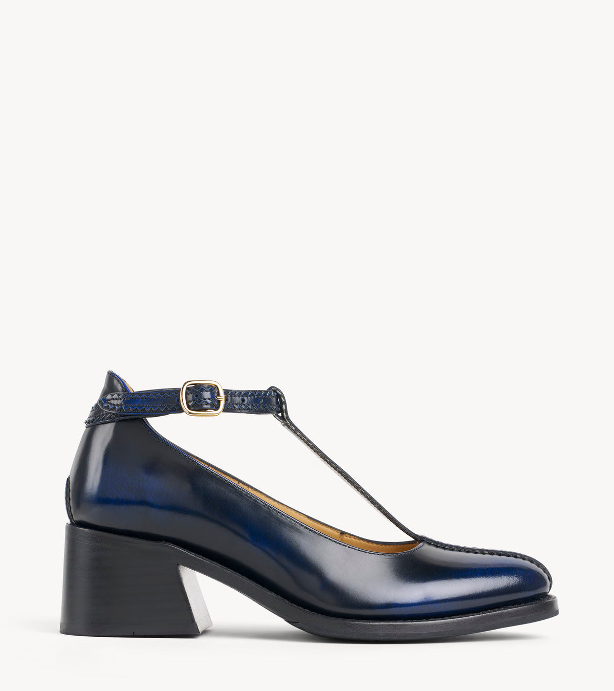 Miss Beverly Midheel