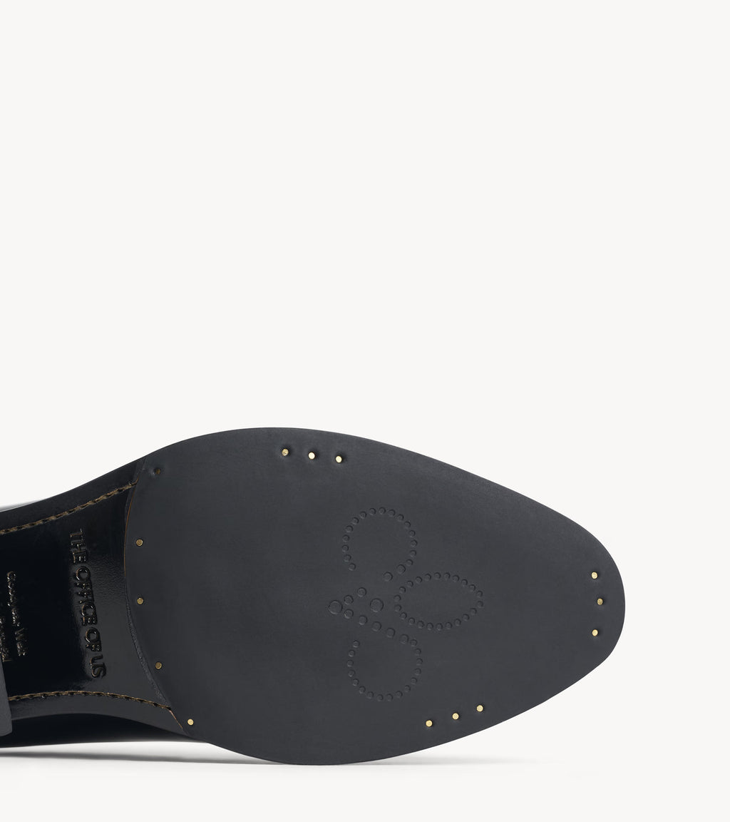 Miss Beverly Midheel