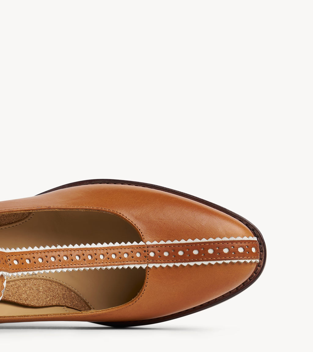 Miss Beverly Midheel