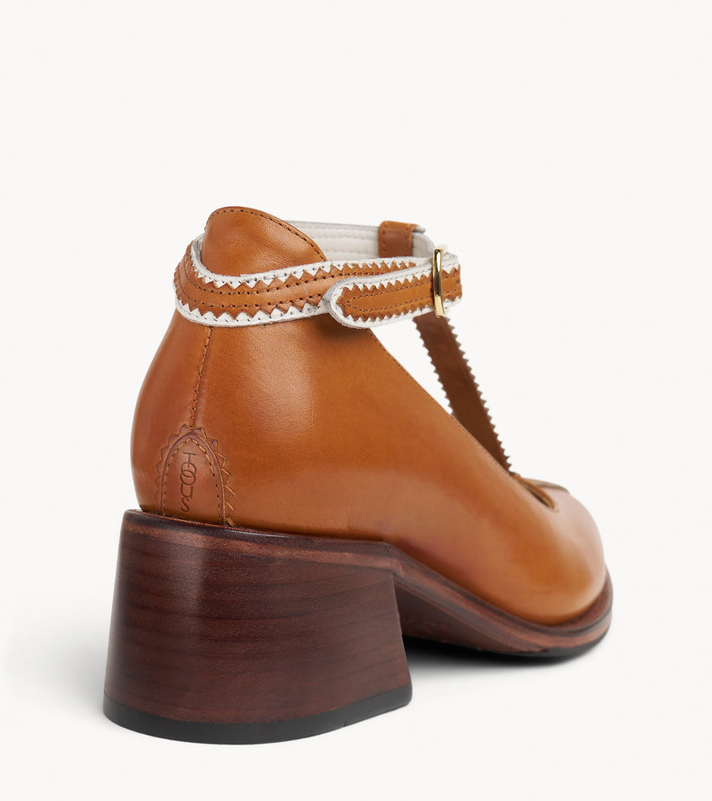 Miss Beverly Midheel