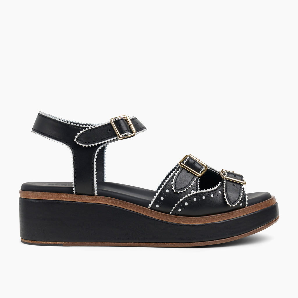 Miss Gia Sandal.