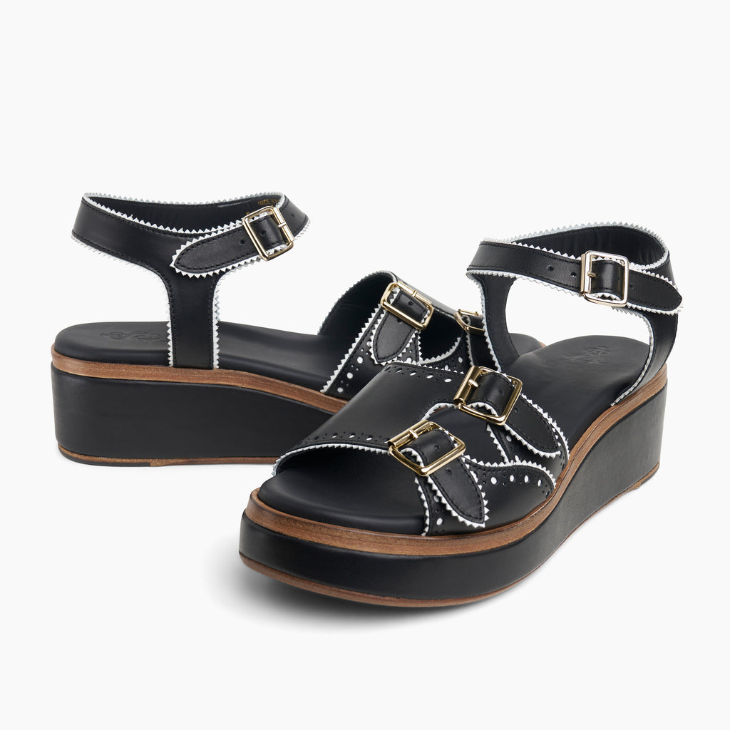 Miss Gia Sandal.