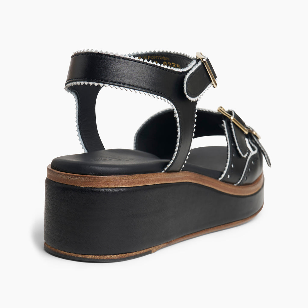 Miss Gia Sandal.