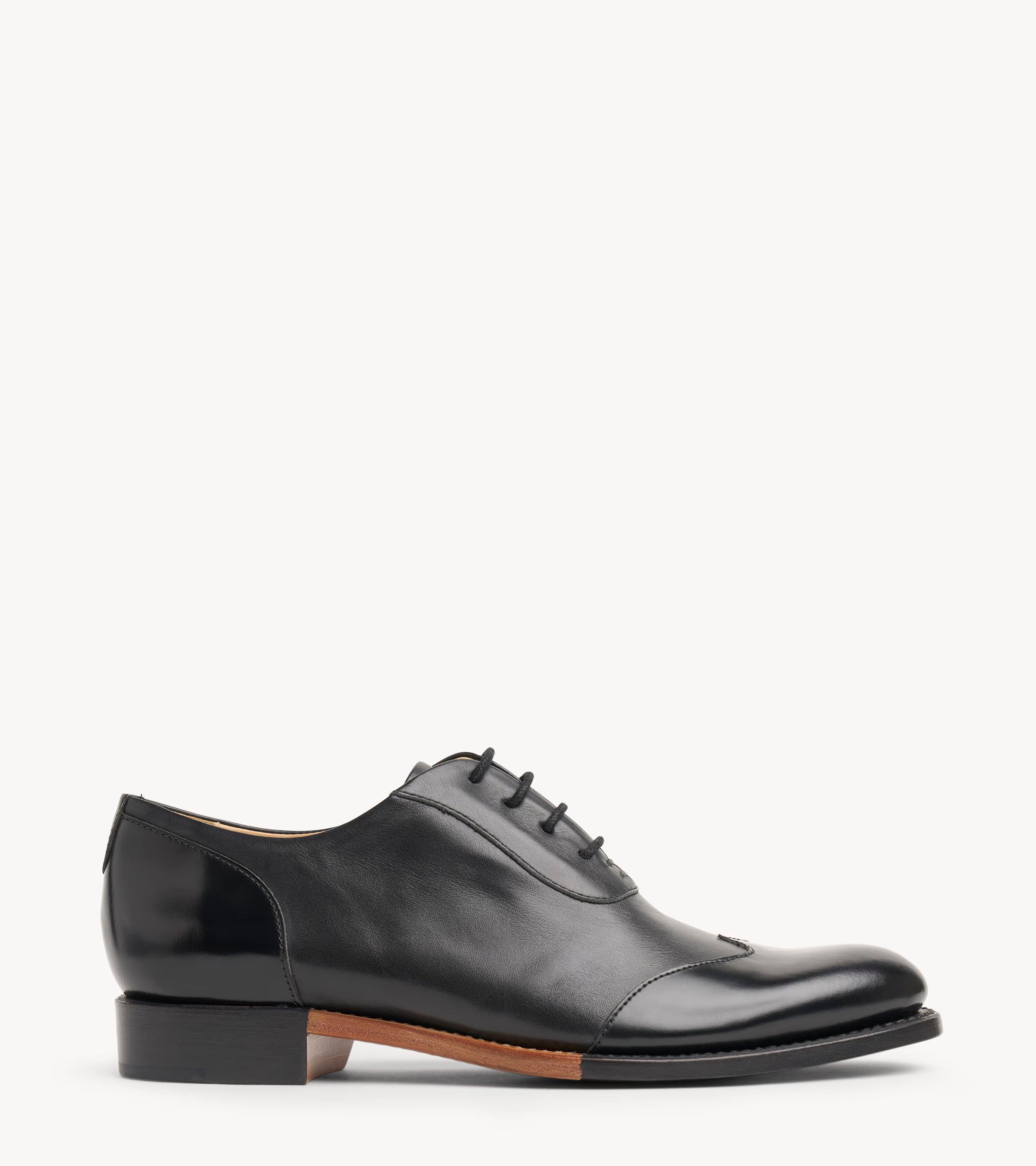 Mr. Evans Black Leather Women's Wingtip Oxford 36 (US 6)