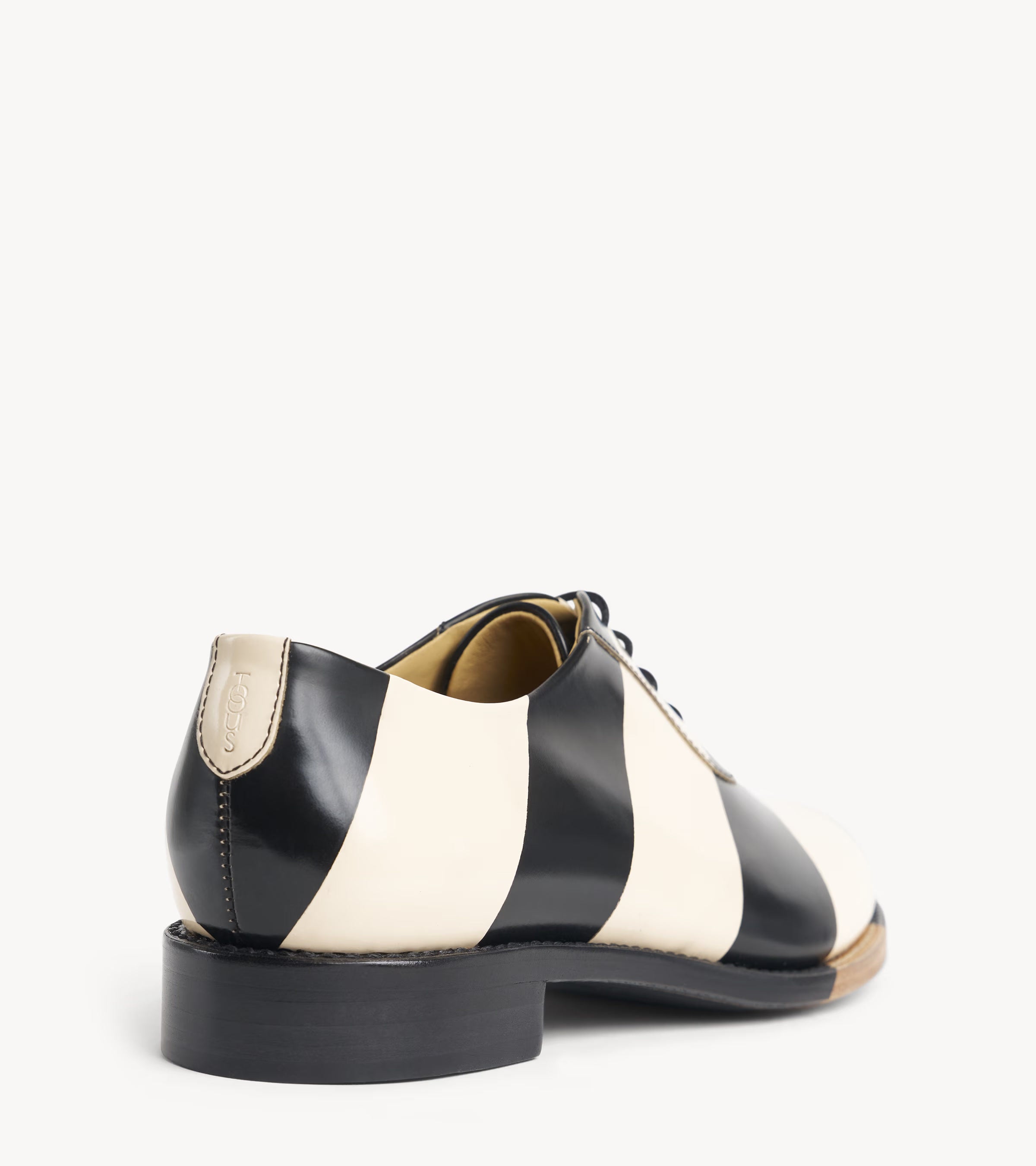 Mr. Smith Oxford — back three-quarter view of the multicolor leather oxford