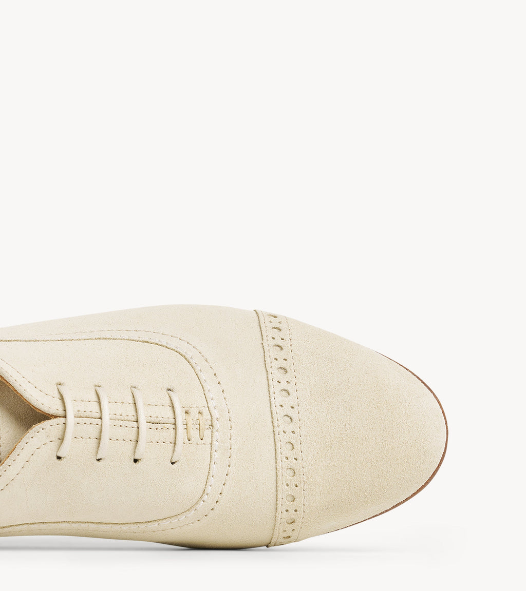 Mrs. Gad Oxford
