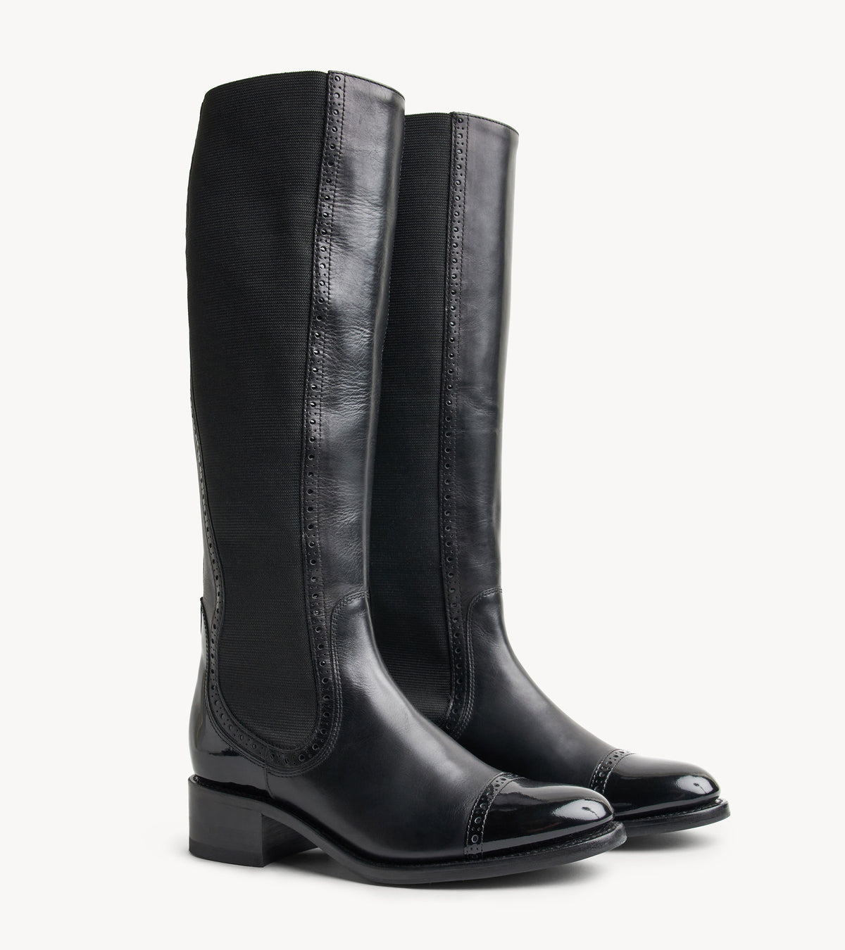 Ms. Brigitte Boot