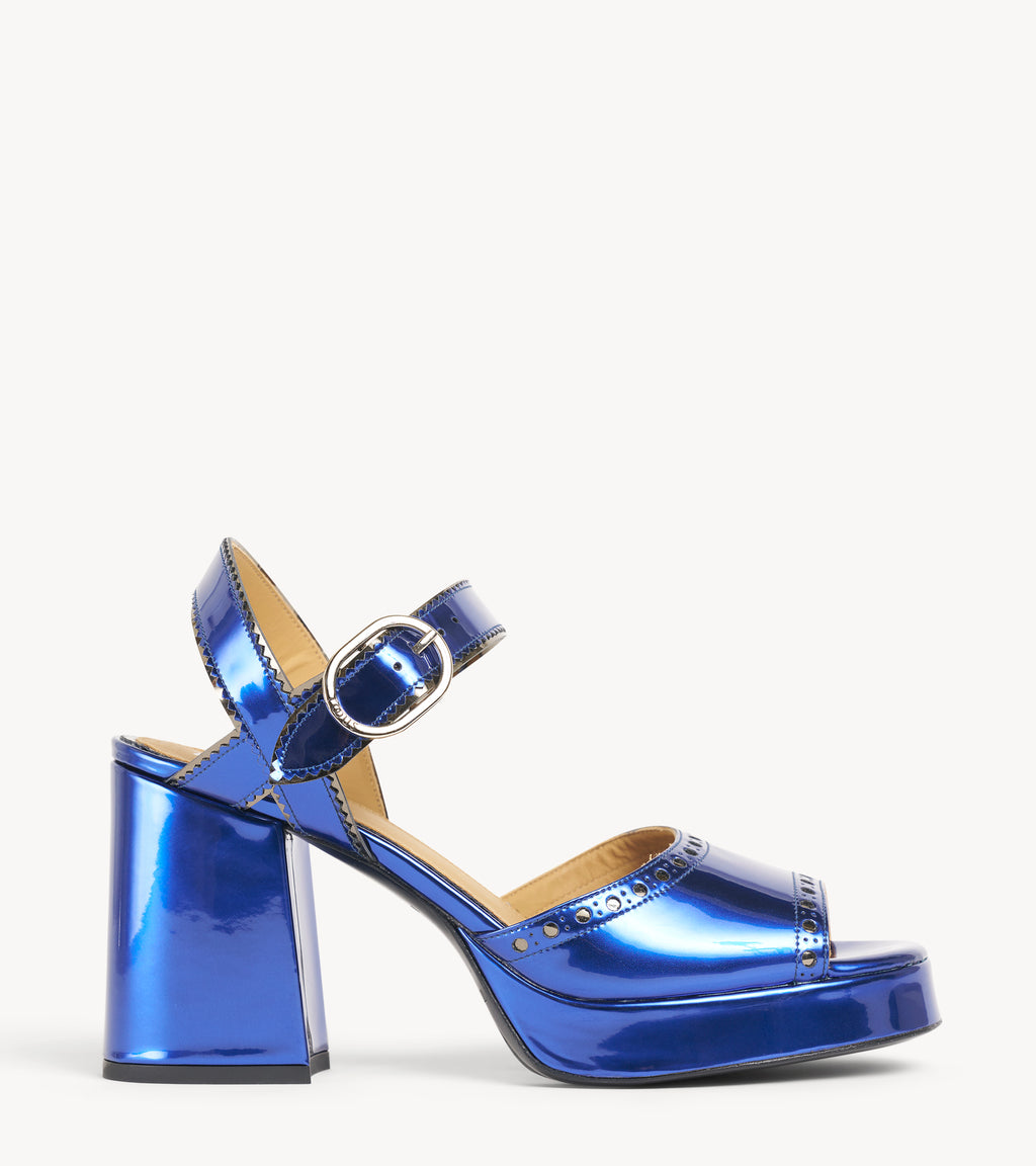 Ms. Gloria Sandal