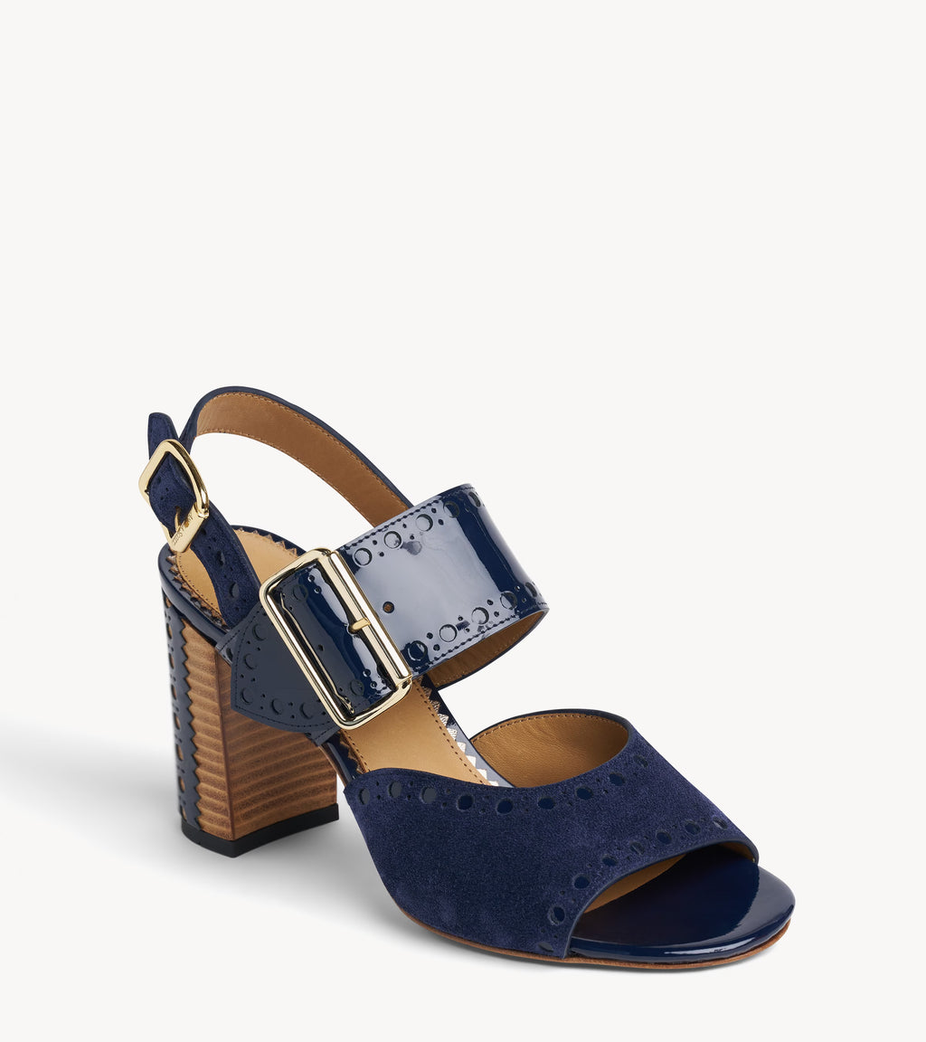 Ms. Nellie Sandal