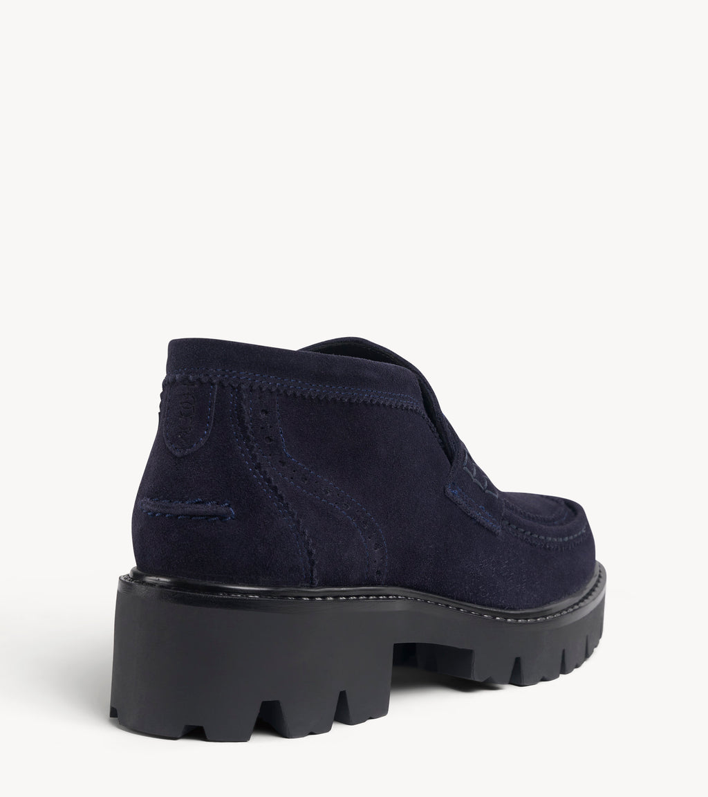 Ms. Savannah Boot