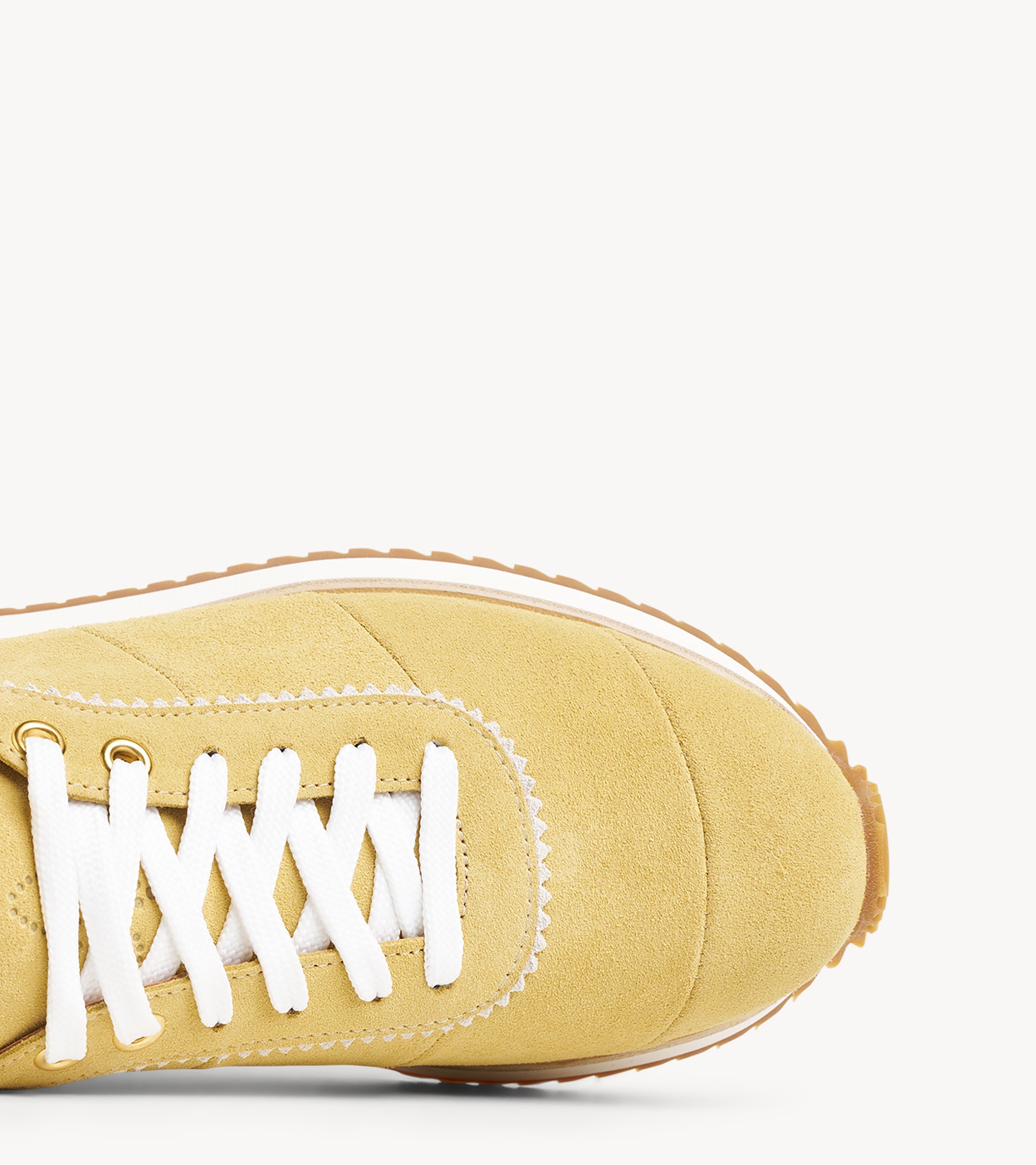the Quinn Sneaker