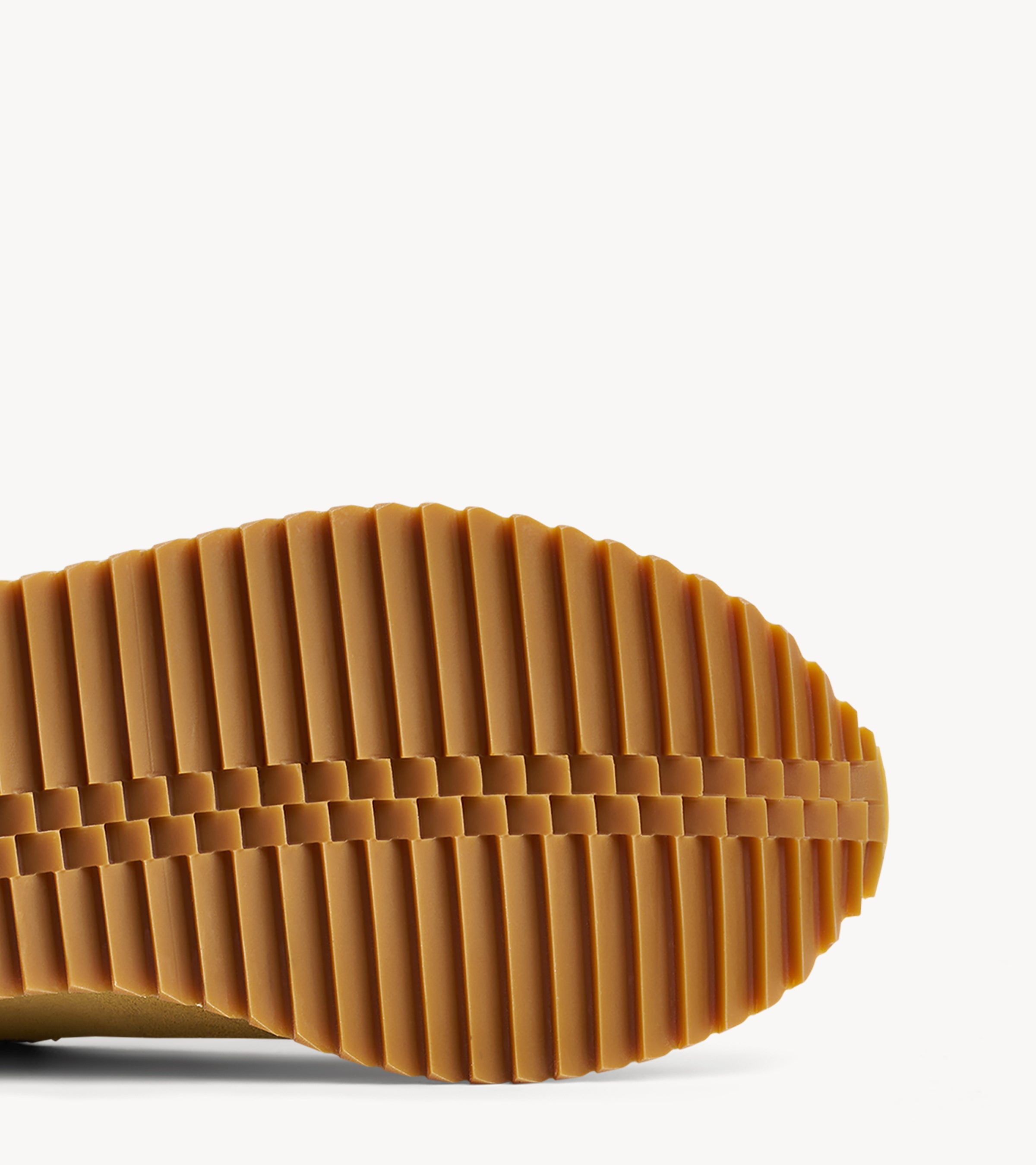 the Quinn Sneaker
